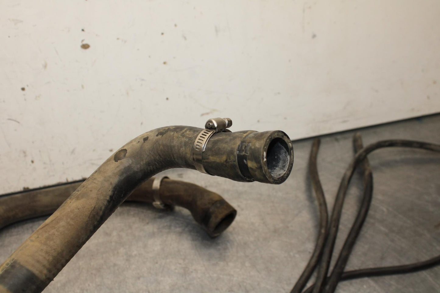 08-11 TRIUMPH SPEED TRIPLE RADIATOR HOSES ENGINE COOLANT WATER PIPES HOSE BB102