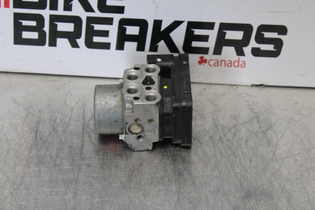 24-25 KAWASAKI NINJA ZX4R ABS PUMP UNIT MODULE BB174