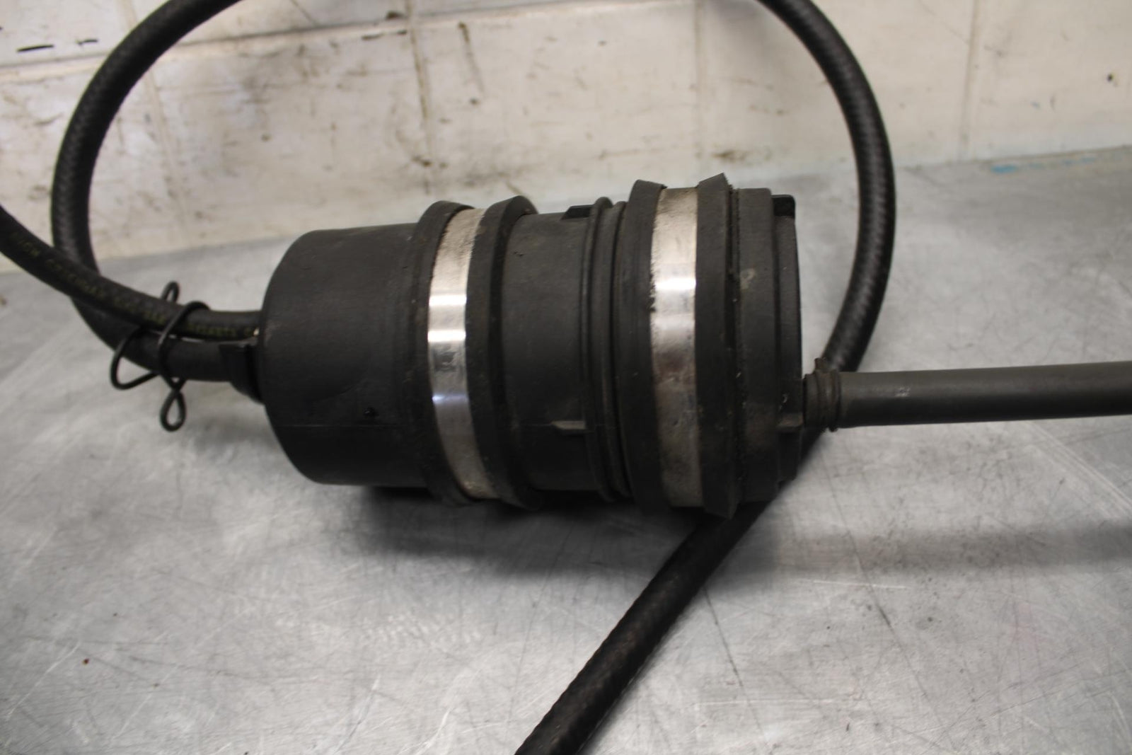 2010 Aprilia RSV1000R EVAP VAPOR  CHARCOAL EMISSION CANISTER BB513