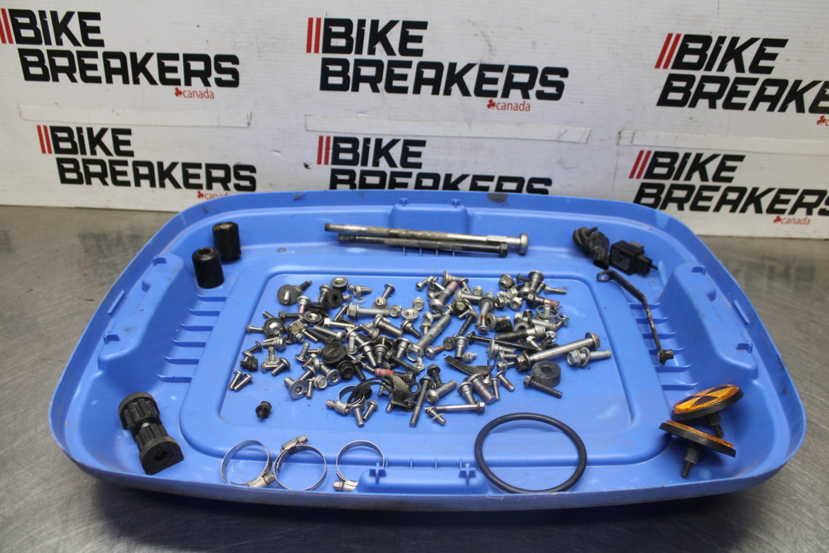 07-08 KAWASAKI NINJA ZX6R MOUNTING BOLTS HARDWARE SCREWS BB937
