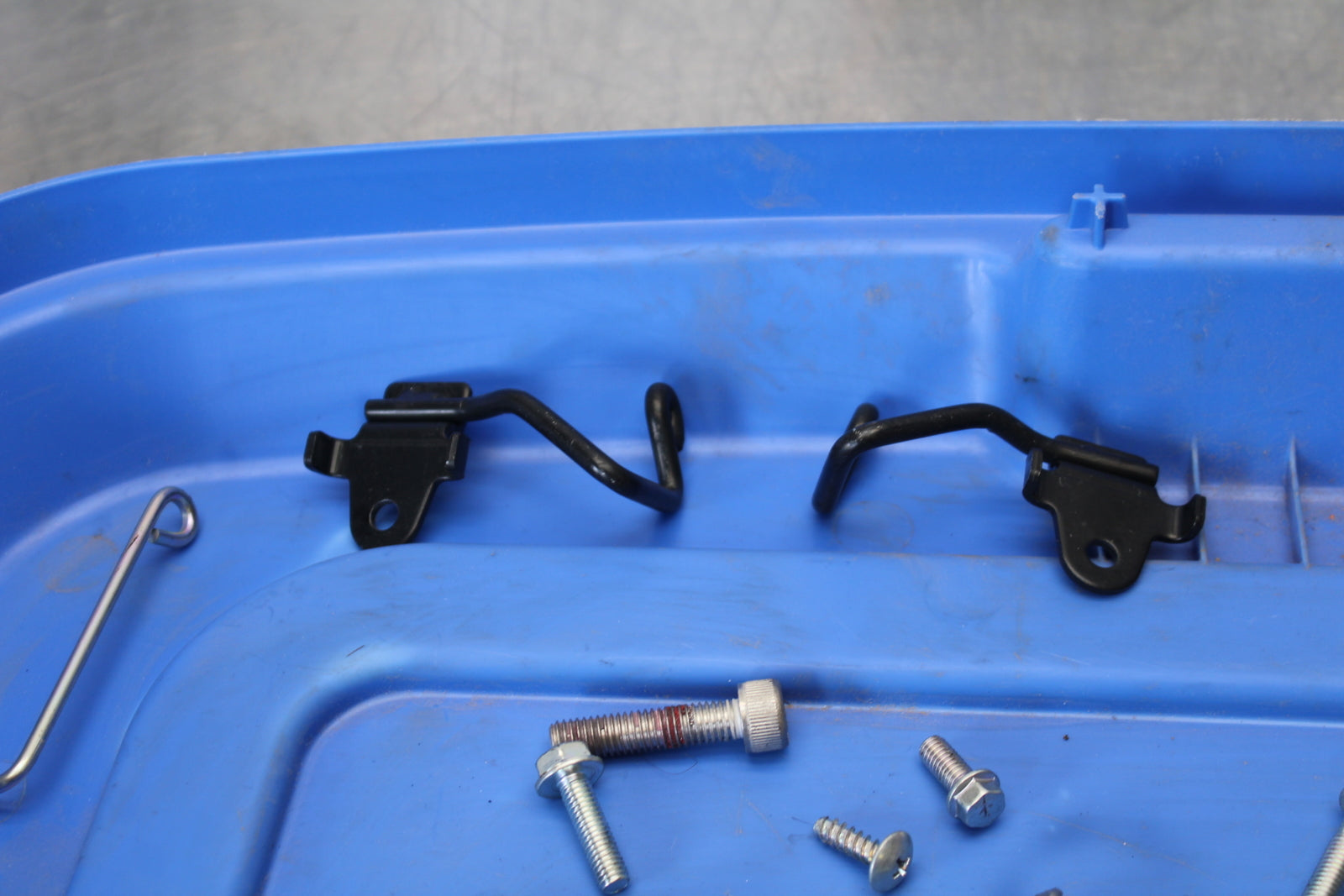 23-24 KAWASAKI NINJA ZX14R MOUNTING BOLTS HARDWARE MOTOR SCREWS BB169