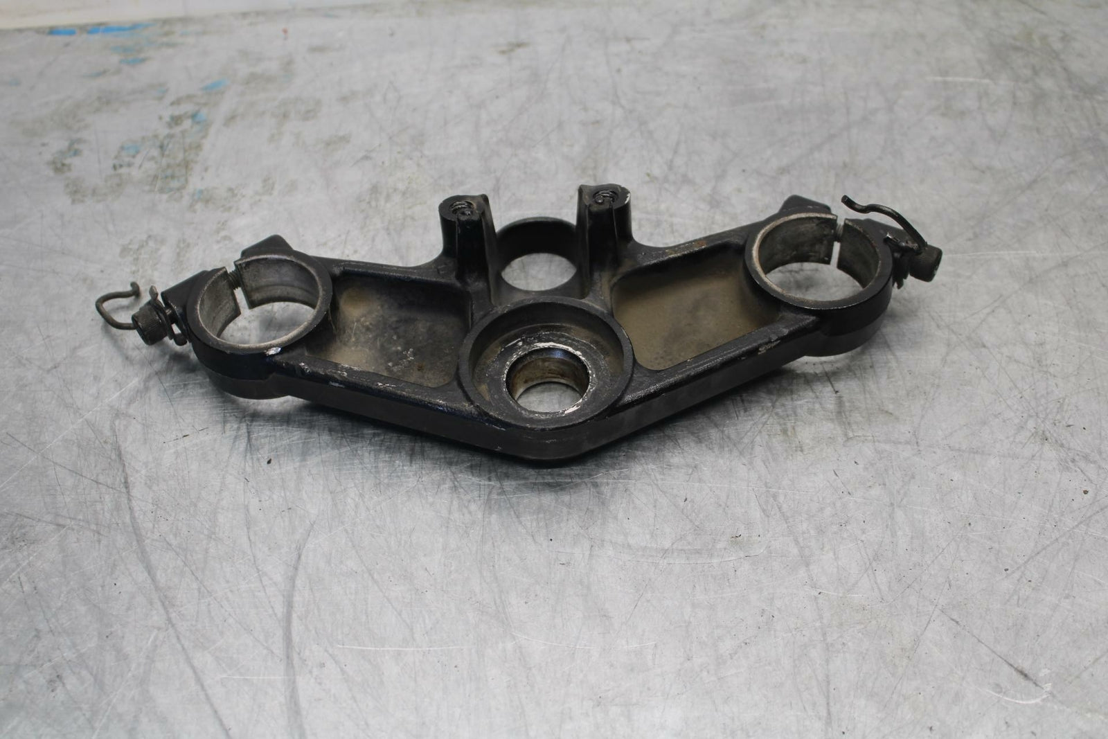 87-96 HONDA CBR1000F FORKS UPPER TRIPLE TREE CLAMP BB420