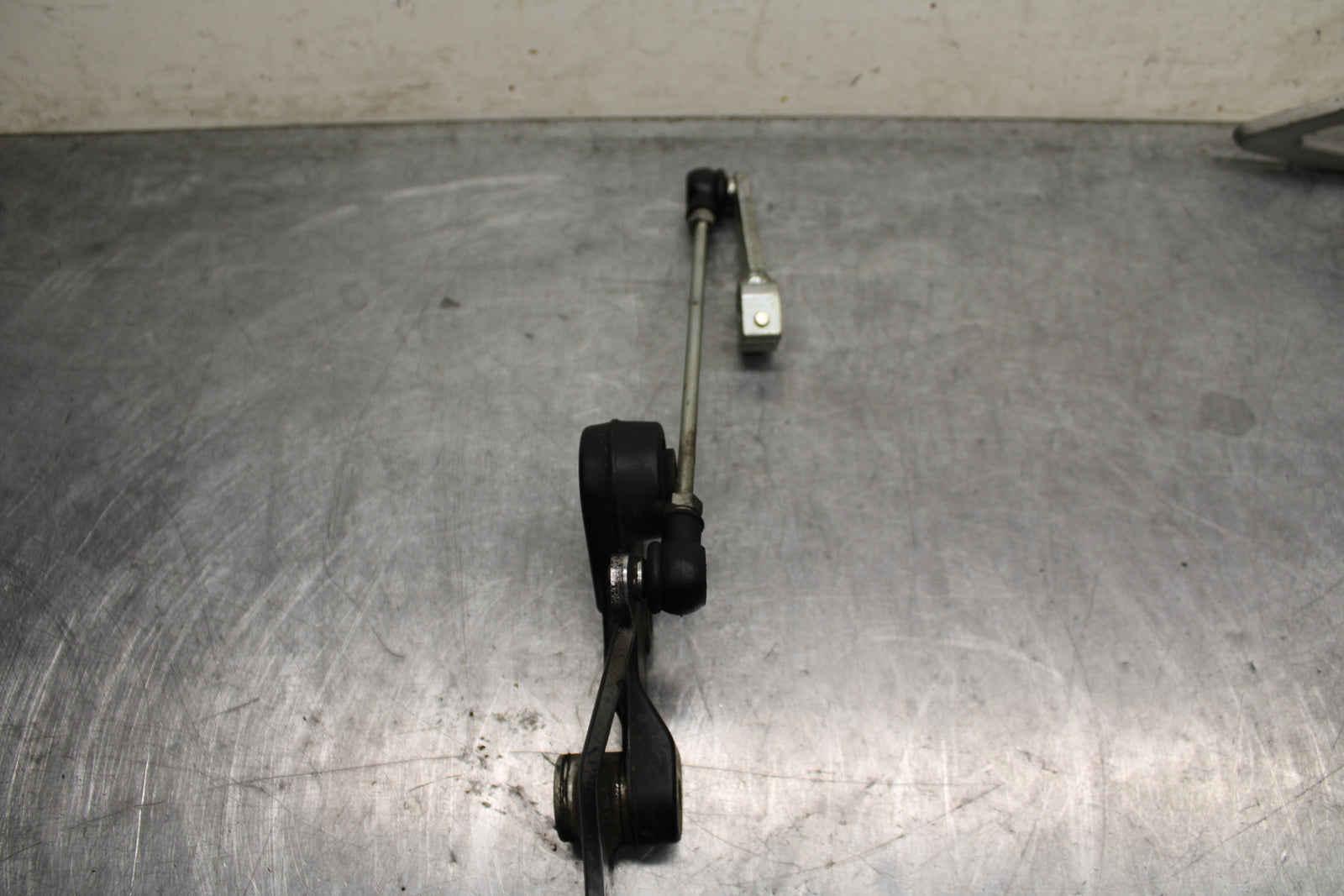 13-16 SUZUKI BANDIT 1250S ABS SHIFTER LINKAGE SHIFT LINK PEDAL BB134