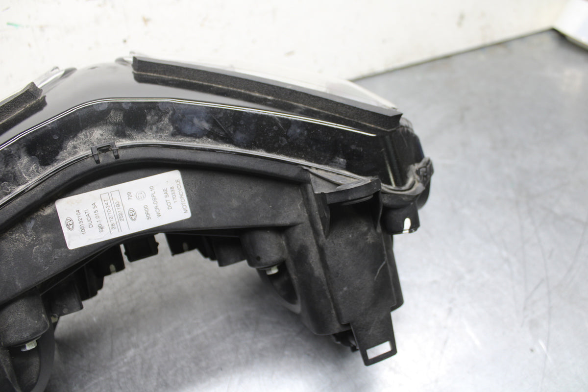 08-13 DUCATI 848 EVO FRONT HEADLIGHT HEAD LIGHT LAMP BB667