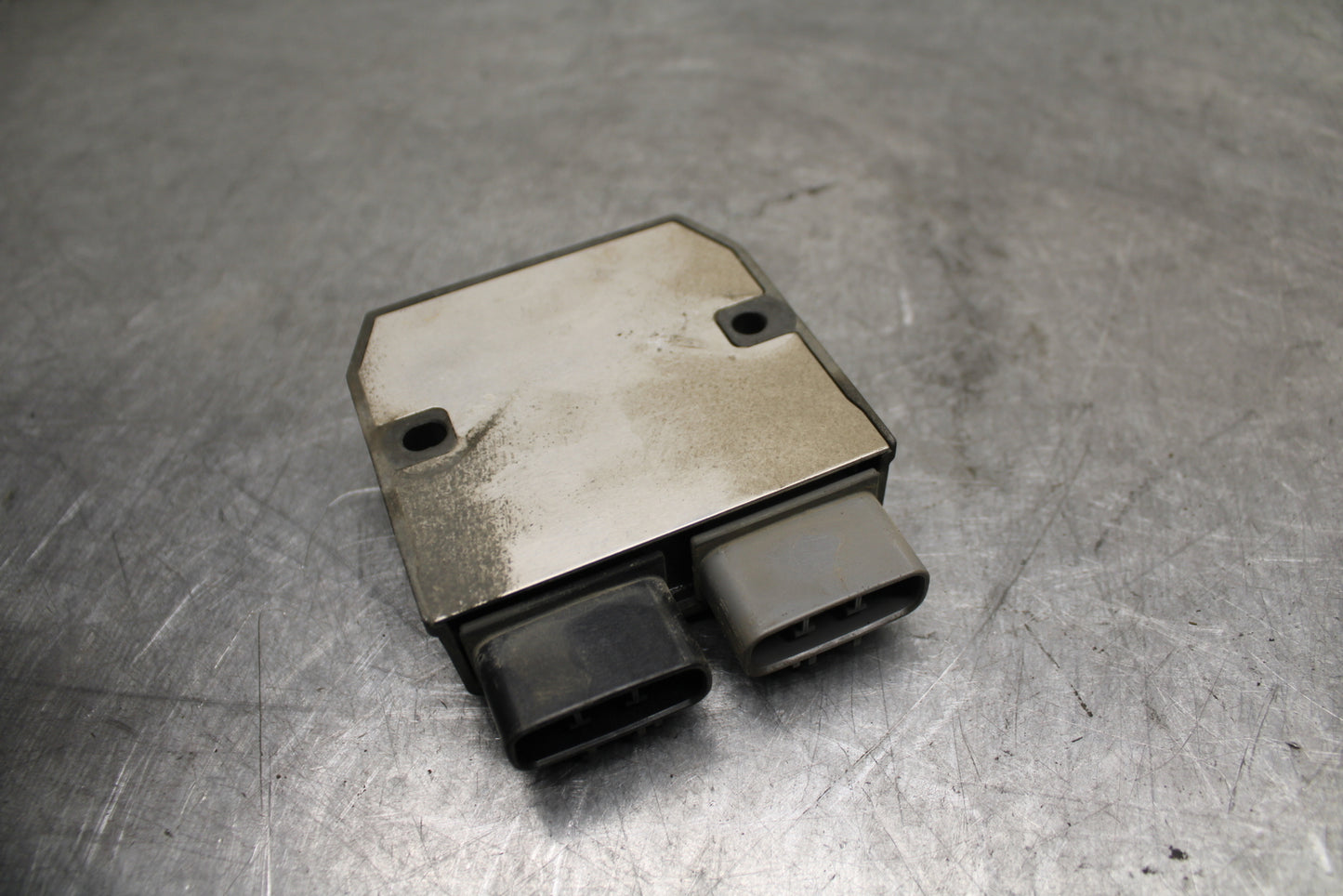 14-15 YAMAHA V STAR 1300 XVS1300CT TOURER RECTIFIER VOLTAGE REGULATOR BB722