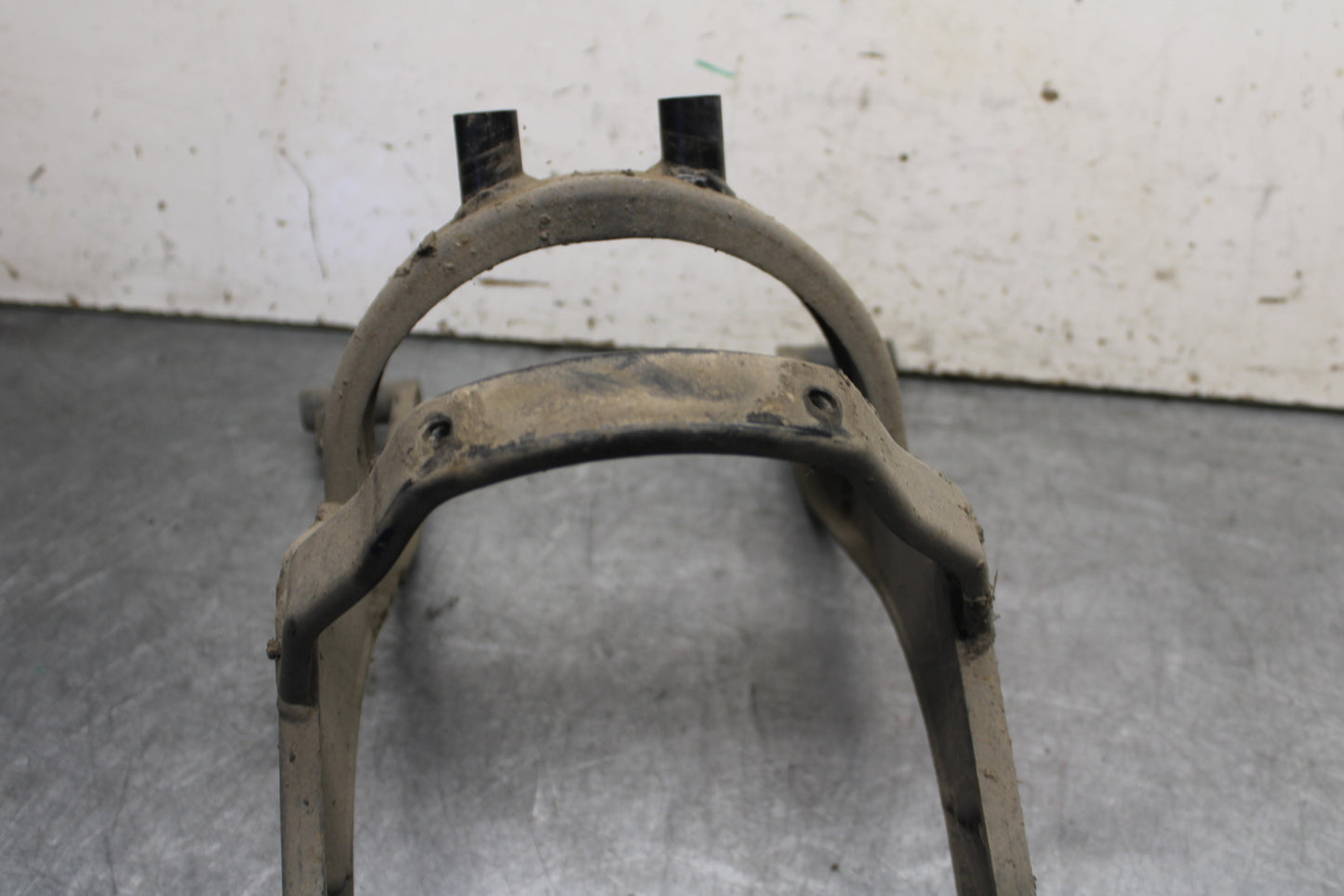 05-06 YAMAHA ROYAL STAR REAR FENDER SUPPORT FRAME SUBFRAME 4XY-21190-02-00 BB697