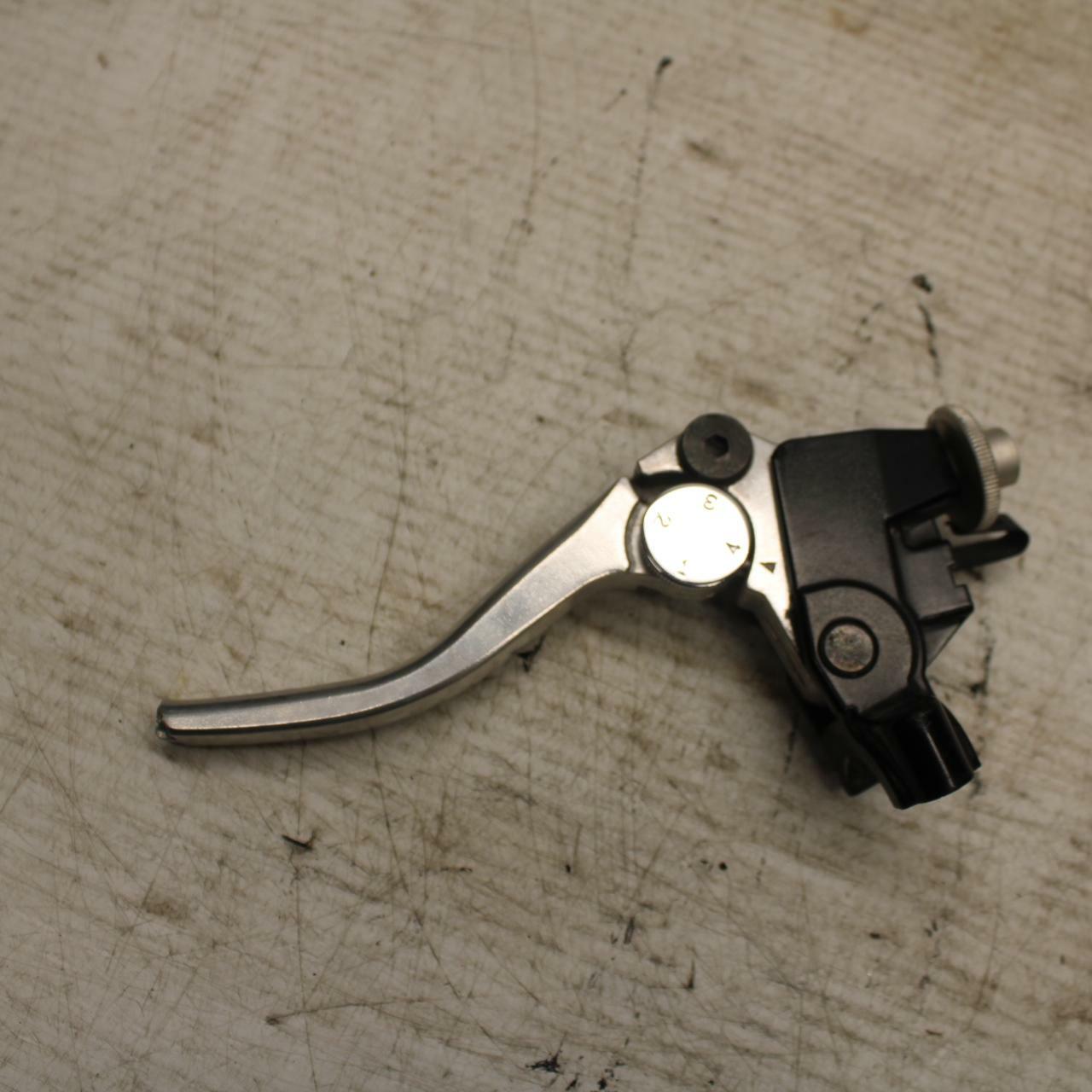 08-11 TRIUMPH SPEED TRIPLE CLUTCH PERCH MOUNT WITH LEVER BB366 
