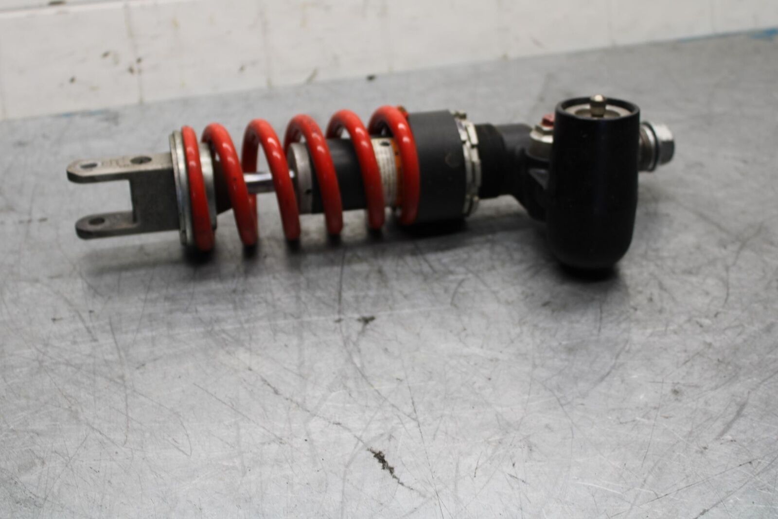 2006 Suzuki GSXR600 REAR BACK SHOCK ABSORBER SUSPENSION BB447