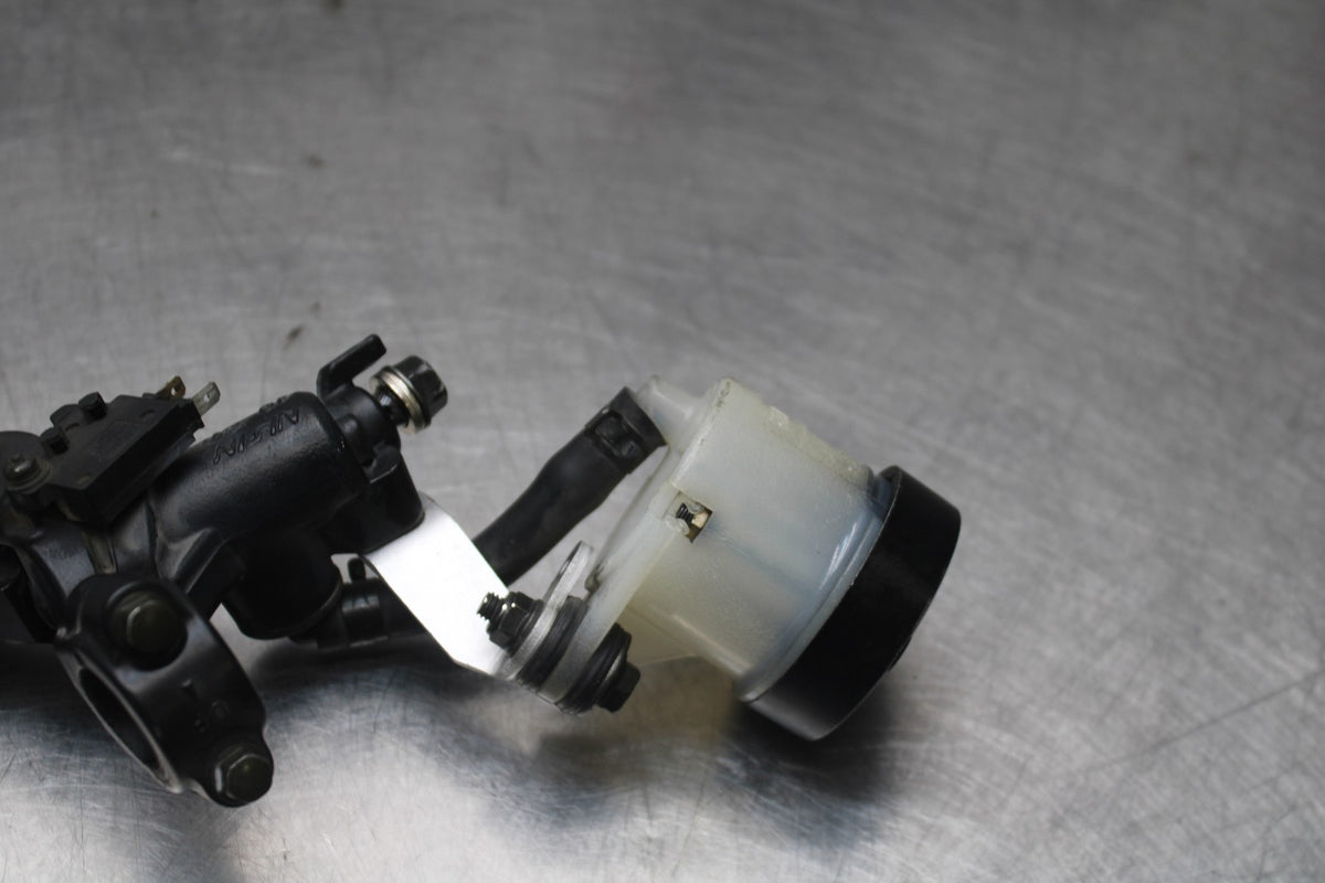 00-01 HONDA CBR929RR FRONT BRAKE MASTER CYLINDER w/ CRG LEVER BB925