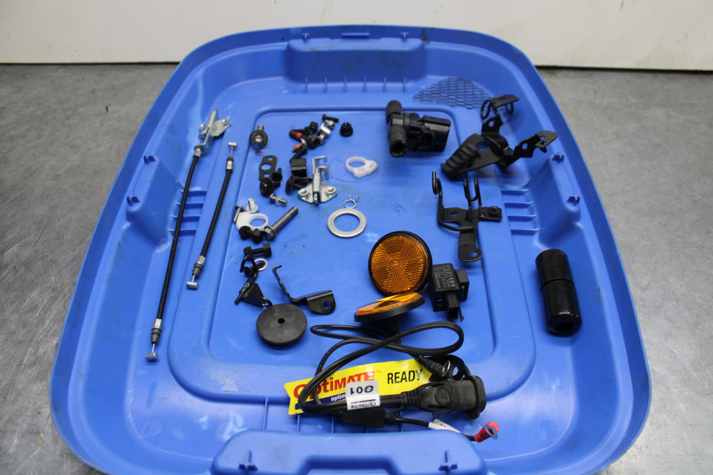 19-23 KAWASAKI NINJA ZX6R MOUNTING BOLTS HARDWARE MOTOR SCREWS BB749