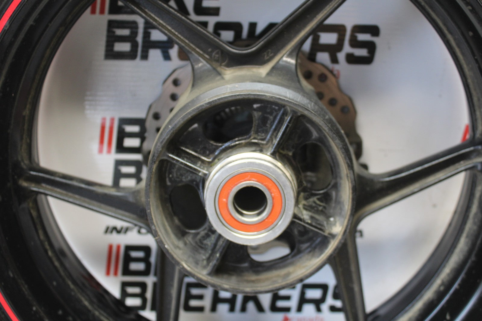 21-23 KAWASAKI NINJA ZX6R REAR WHEEL BACK RIM & ROTOR BB179