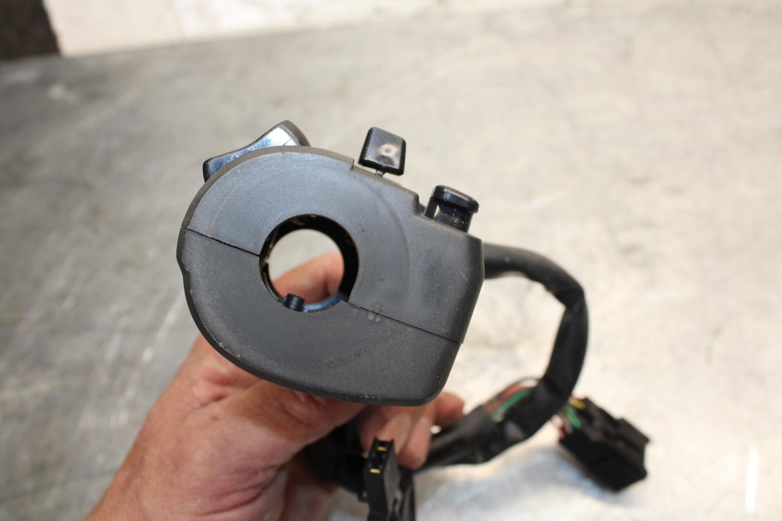 2008 Kawasaki Ninja ZX10R ZX1000E LEFT CLIP ON HANDLE HORN SIGNALS SWITCH BB524