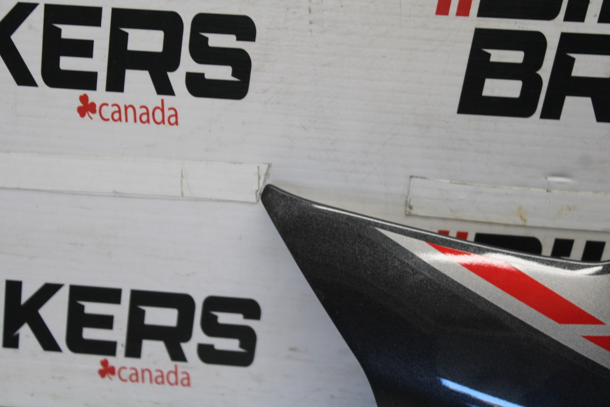 25 KAWASAKI Z900 LEFT REAR BACK TAIL FAIRING COWL SHROUD BB928