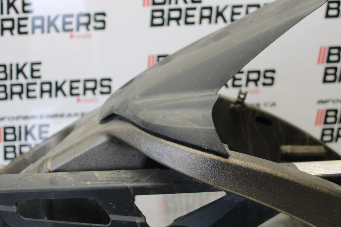 11 SUZUKI GSXR1000 REAR SWINGARM BACK SUSPENSION SWING ARM BB142