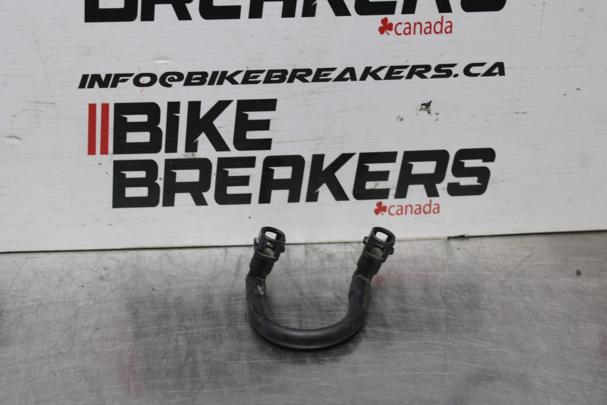 08-10 SUZUKI GSXR 600 FUEL HOSE GAS LINE TUBE PIPE BB835