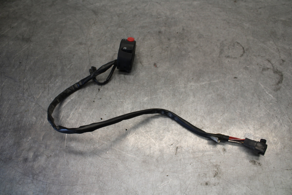 07-08 TRIUMPH DAYTONA 675 RIGHT CLIP ON HANDLE KILL OFF START SWITCHES BB685