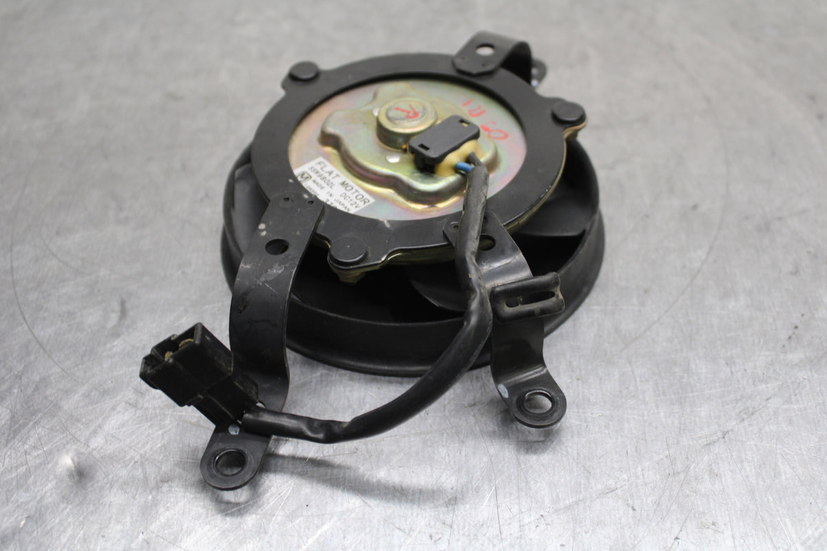04-05 YAMAHA YZF R1 RIGHT ENGINE RADIATOR COOLING FAN MOTOR BB131