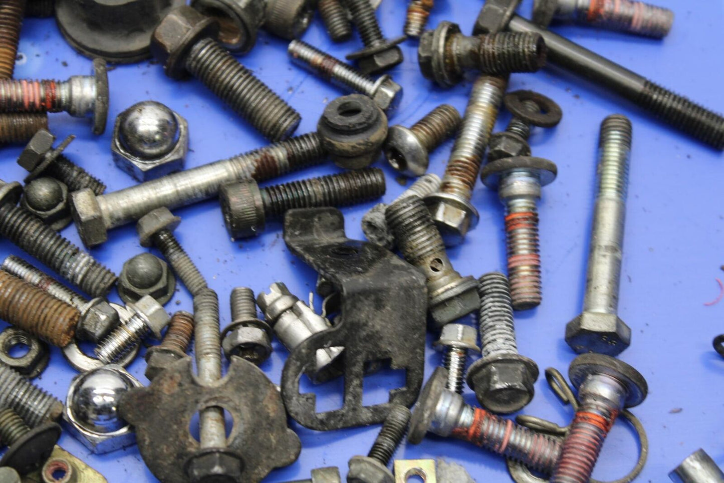 2005 Kawasaki Vulcan 1500 Classic MOUNTING BOLTS AND MISC. HARDWARE  BB576