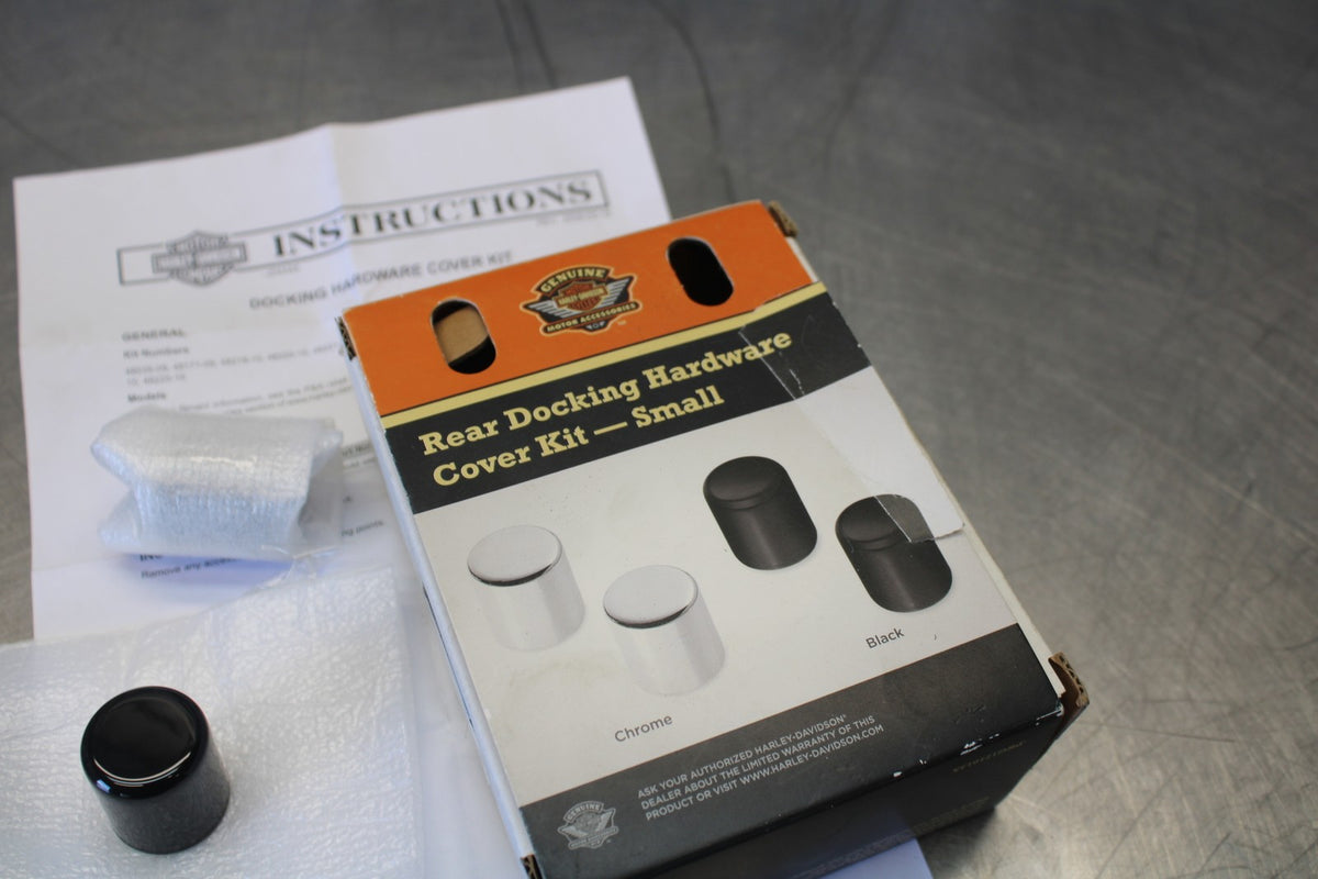 22 HARLEY-DAVIDSON SOFTAIL REAR DOCKING HARDWARE COVER KIT BB859