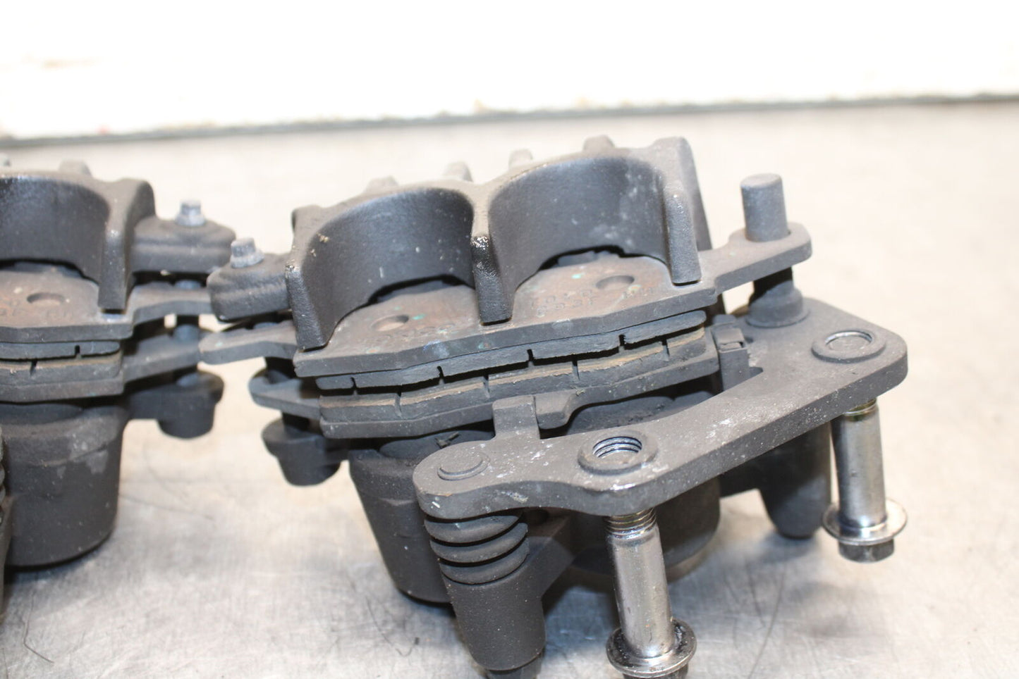 14-15 KAWASAKI NINJA 650 EX650F ABS RIGHT LEFT FRONT BRAKE CALIPER PAIR BB741 