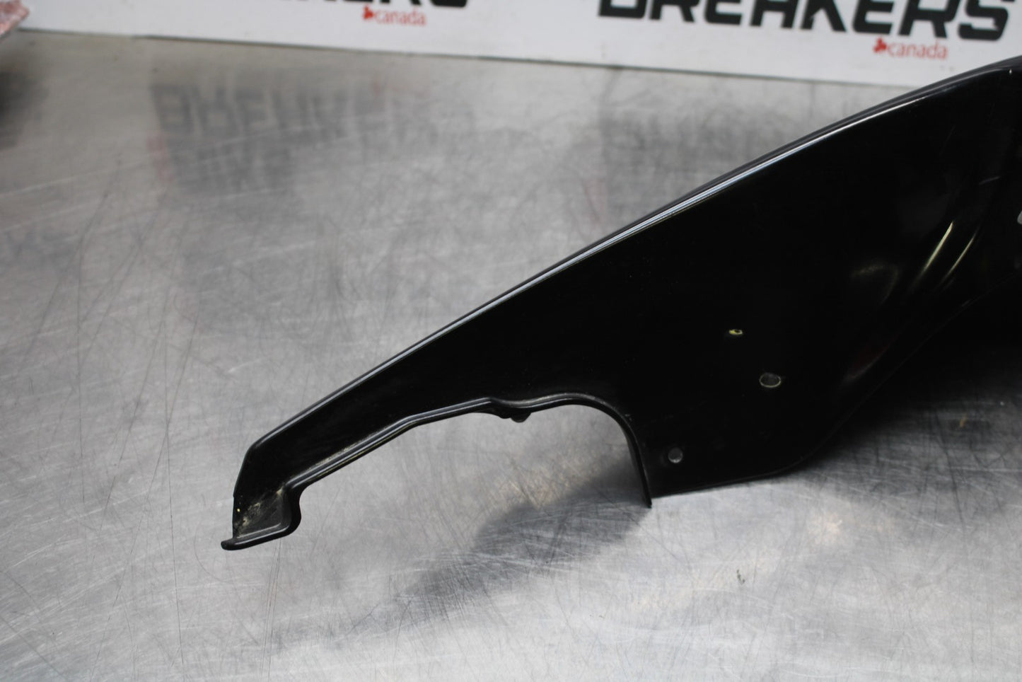 06-07 SUZUKI GSXR 600 RIGHT REAR BACK TAIL FAIRING COWL SHROUD BB178