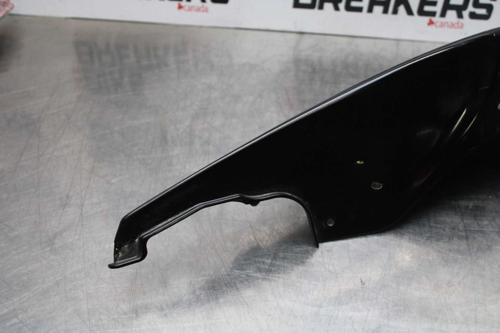 06-07 SUZUKI GSXR 600 RIGHT REAR BACK TAIL FAIRING COWL SHROUD BB178