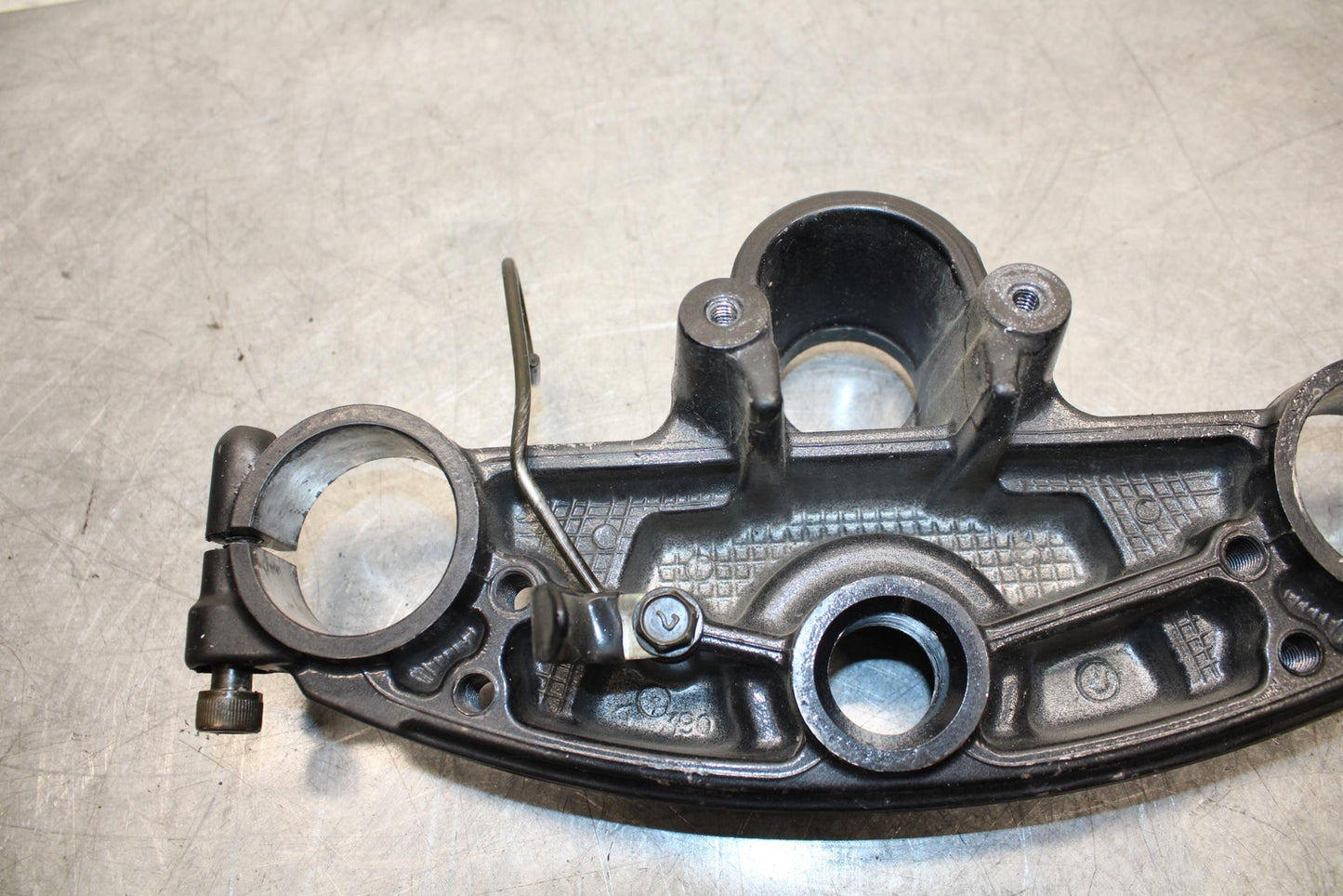 2001 Kawasaki Ninja ZX6 ZX600E FORKS UPPER TRIPLE TREE CLAMP BB547