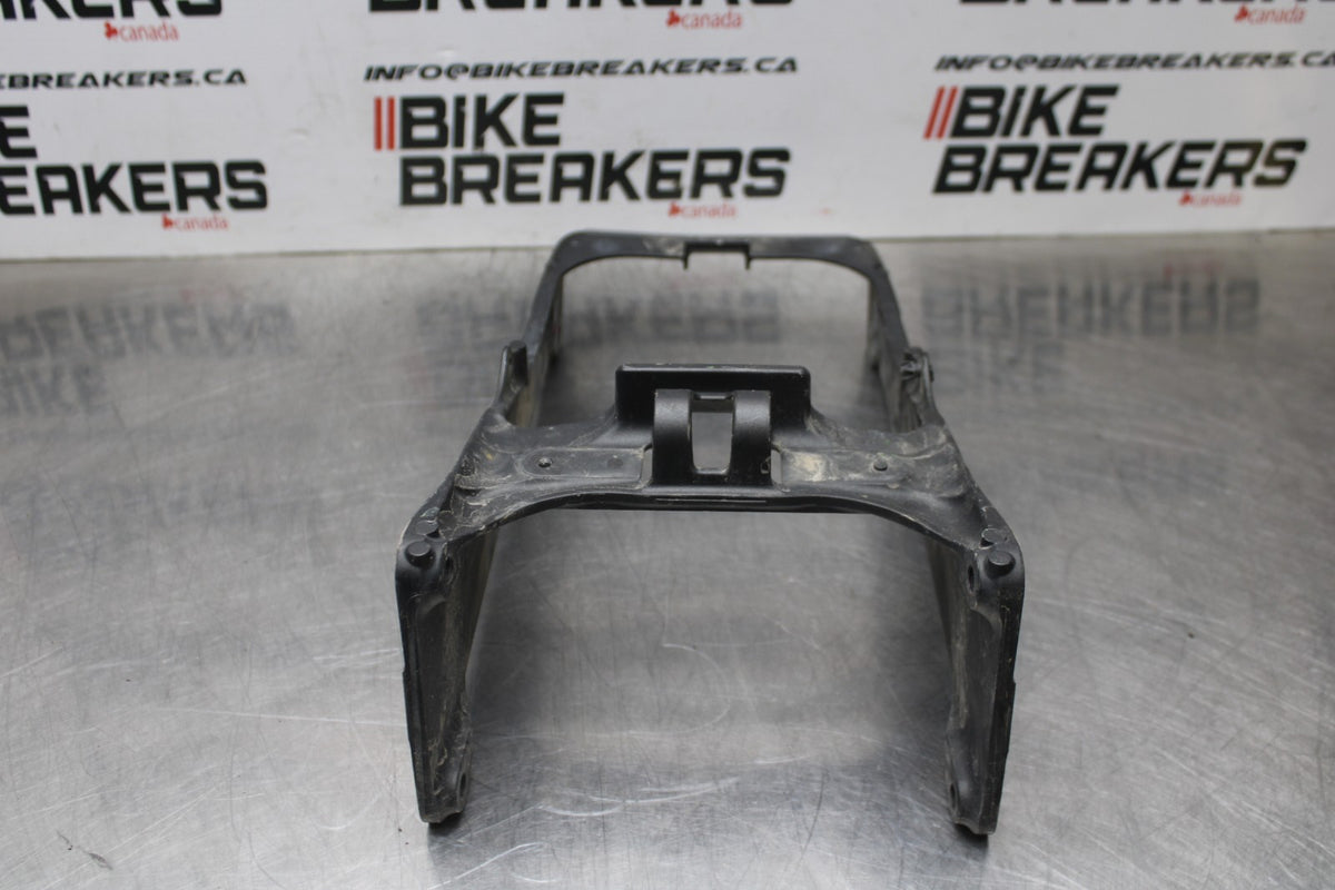 24-25 KAWASAKI NINJA ZX6R FRONT SUBFRAME SUB FRAME BB785