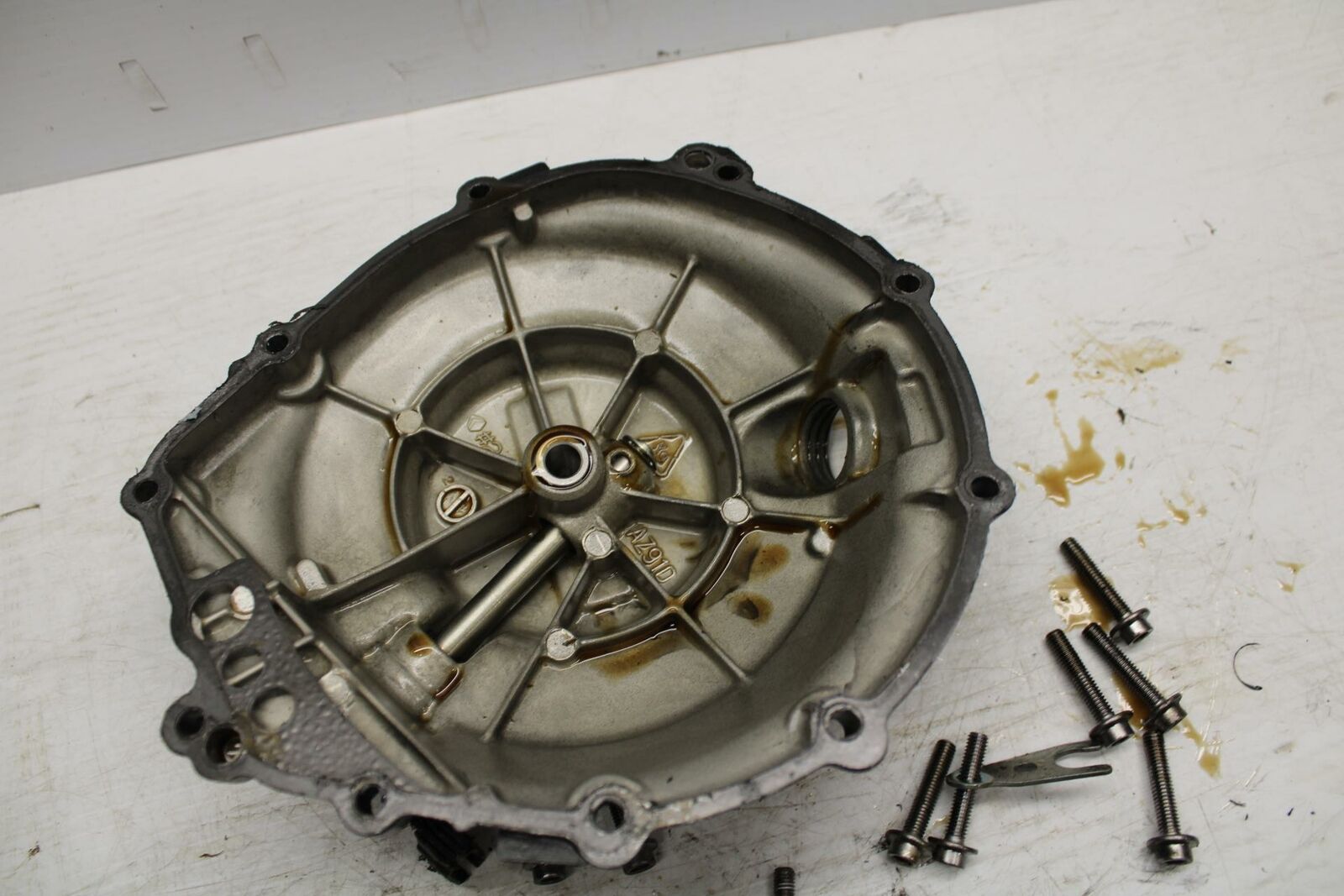 05 YAMAHA YZF R6S CLUTCH SIDE ENGINE MOTOR COVER BB234