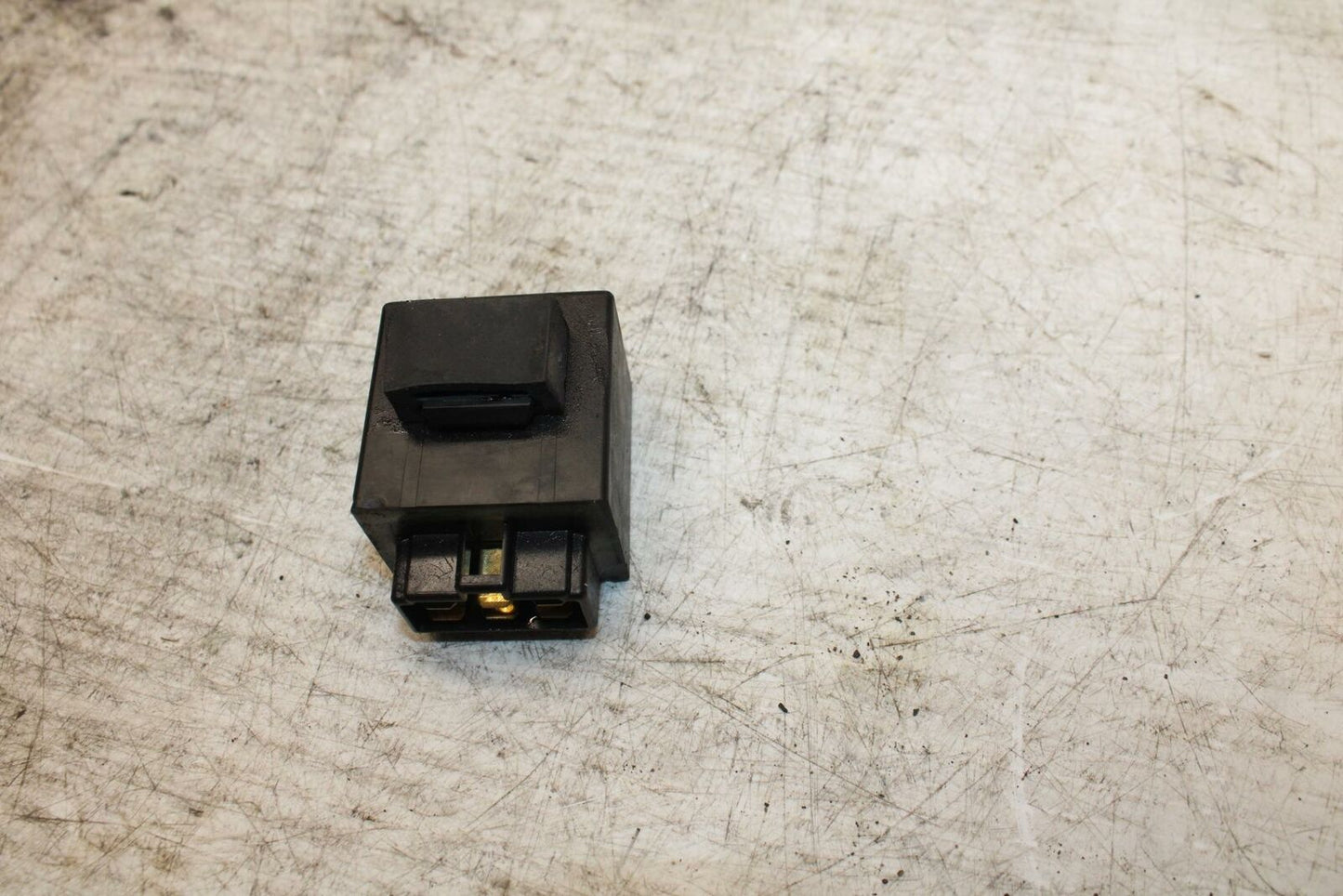 06-07 SUZUKI BOULEVARD S40 TURN SIGNAL BLINKER RELAY FLASHER SWITCH BB375