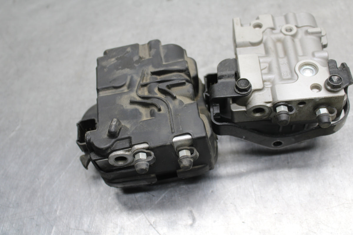 09 HONDA CBR600RR ABS PUMP & UNIT MODULE SET BB760