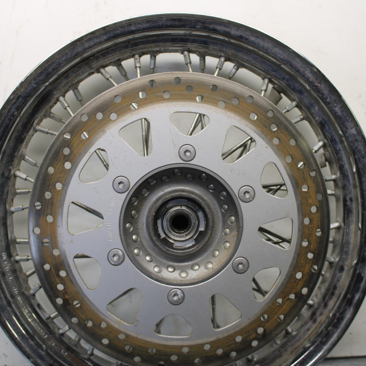 2013 Suzuki Boulevard C50T FRONT WHEEL RIM BB625
