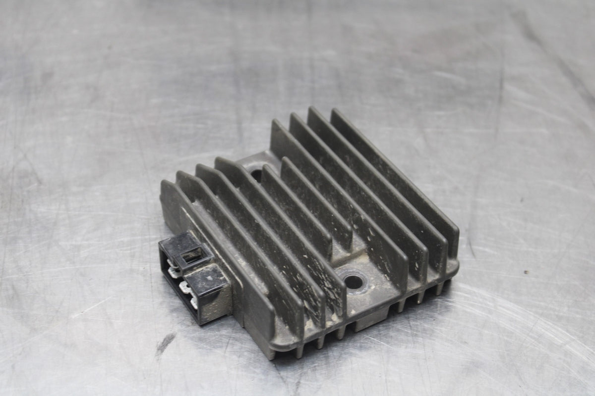 17-18 YAMAHA YZF R3 RECTIFIER VOLTAGE REGULATOR BB788