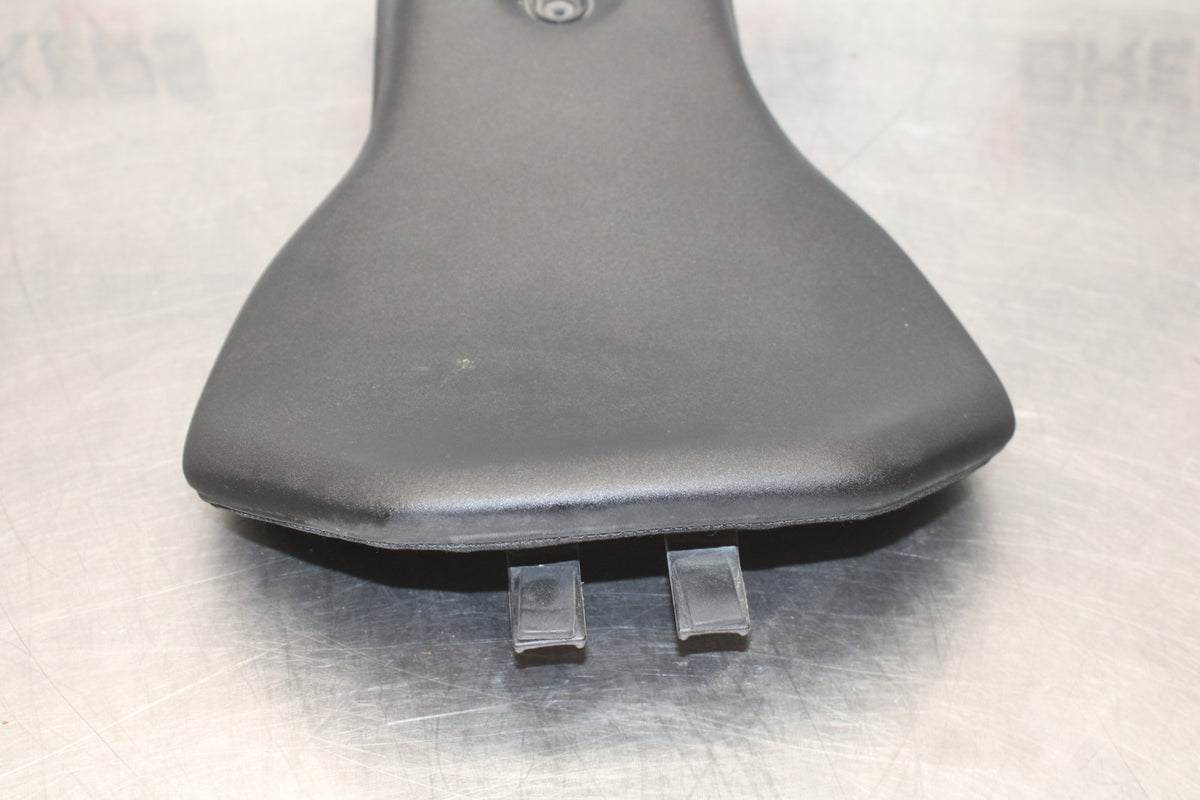 16 DUCATI 959 PANIGALE FRONT DRIVERS SEAT PAD SADDLE PILLION BB912