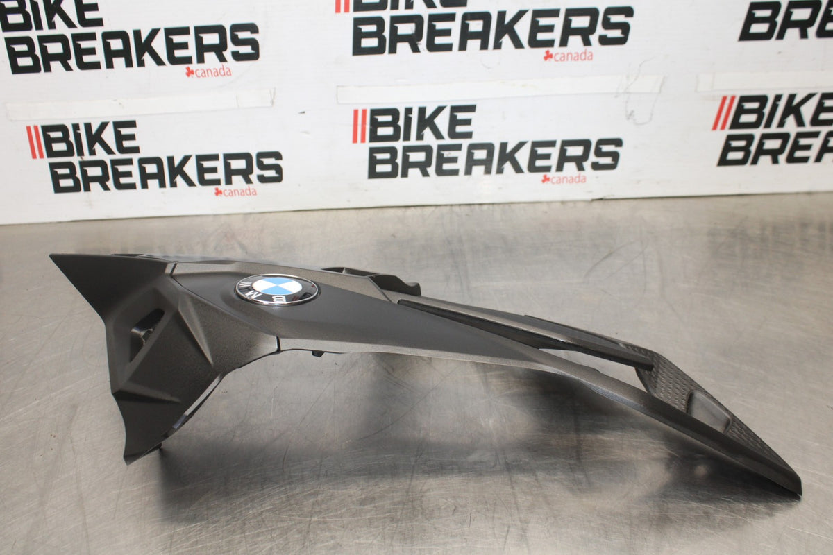 17-20 BMW S1000R RIGHT MID UPPER SIDE FAIRING COWL PLASTIC BB909