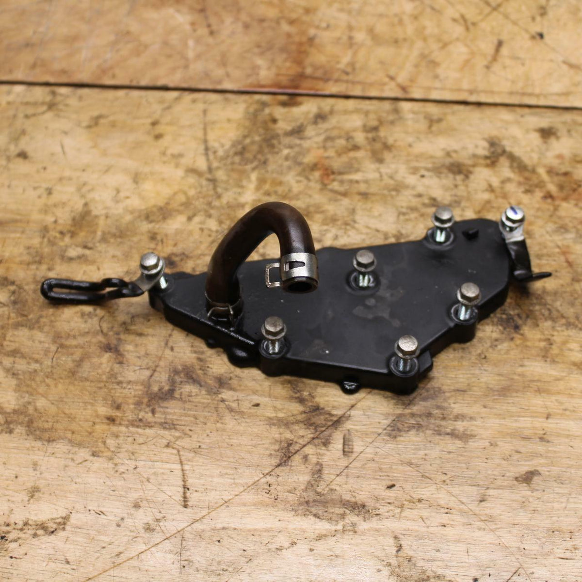 15-17 YAMAHA YZF R3 UPPER ENGINE TOP CRANKCASE CRANK CASE VENT COVER BB293