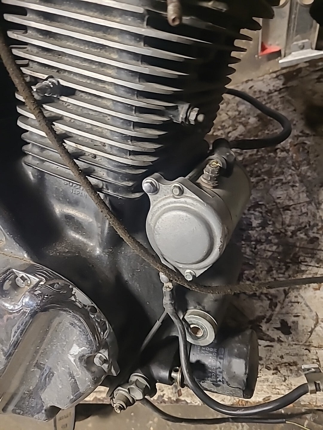 2004 Suzuki Intruder 1500 VL1500 ENGINE MOTOR BB573