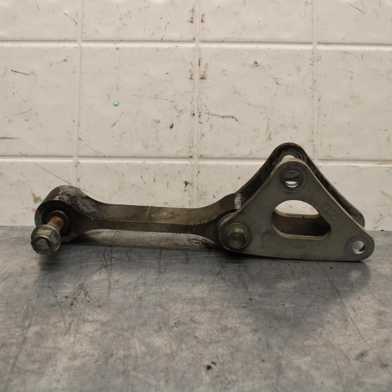 2017 Suzuki GSXR600 REAR DOGBONE SHOCK LINKAGE 62602-14860 62611-14J00 BB598