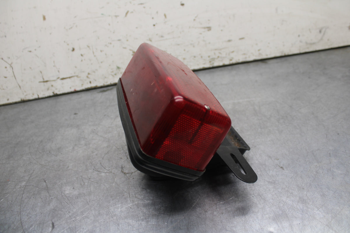 78-81 YAMAHA XS1100 REAR TAIL TAILLIGHT BACK BRAKE LIGHT BB107