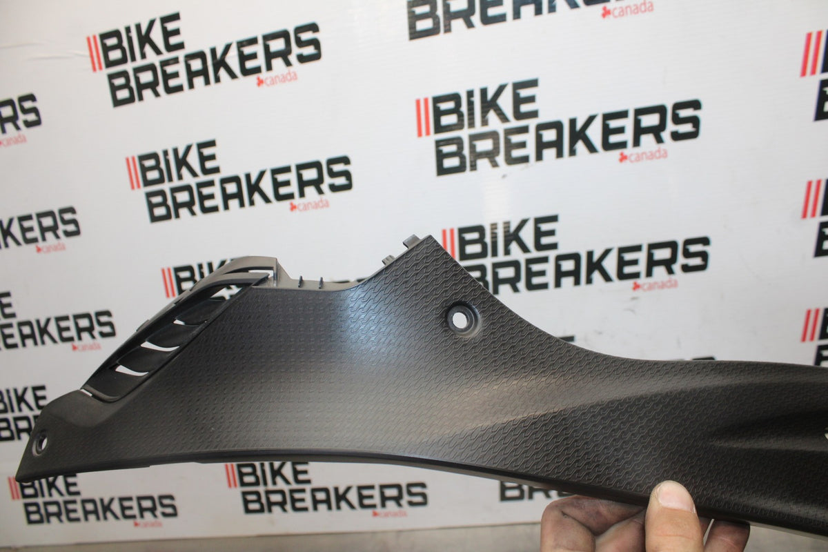 17-20 BMW S1000R RIGHT LEFT FRONT SIDE SEAT PANELS TRIMS COWLS FAIRINGS BB909