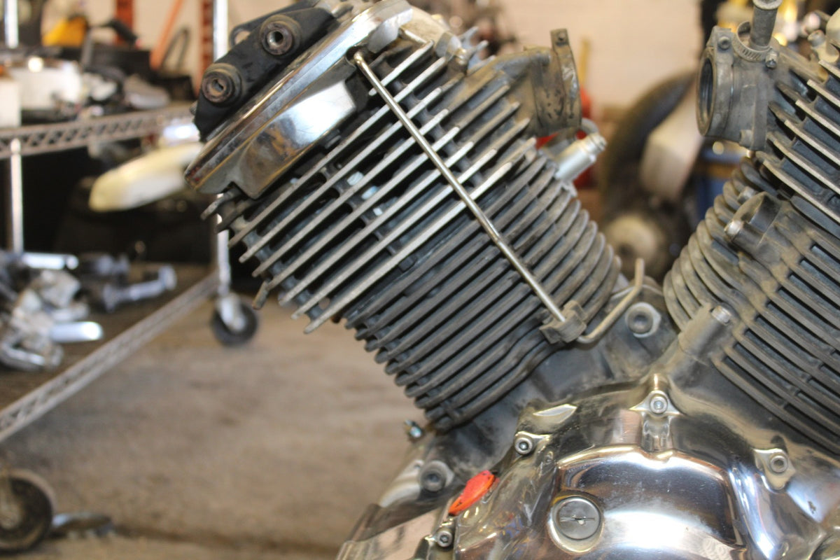 08 YAMAHA V STAR 1100 XVS1100AW CLASSIC ENGINE MOTOR BB916