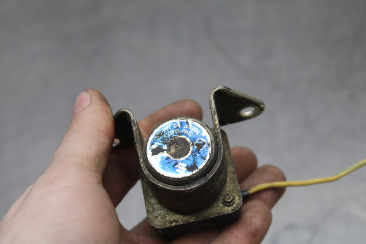 77-79 SUZUKI GS1000 ENGINE STARTER RELAY STARTING MOTOR SWITCH BB807