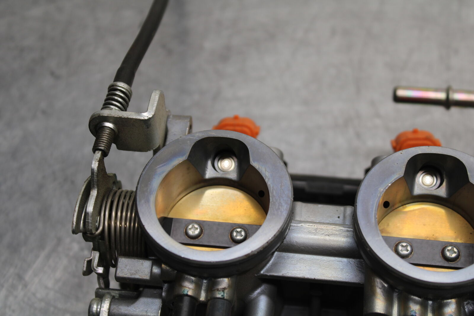 13-17 KAWASAKI NINJA ZX6R ZX636E MAIN FUEL INJECTORS / THROTTLE BODIES BB735