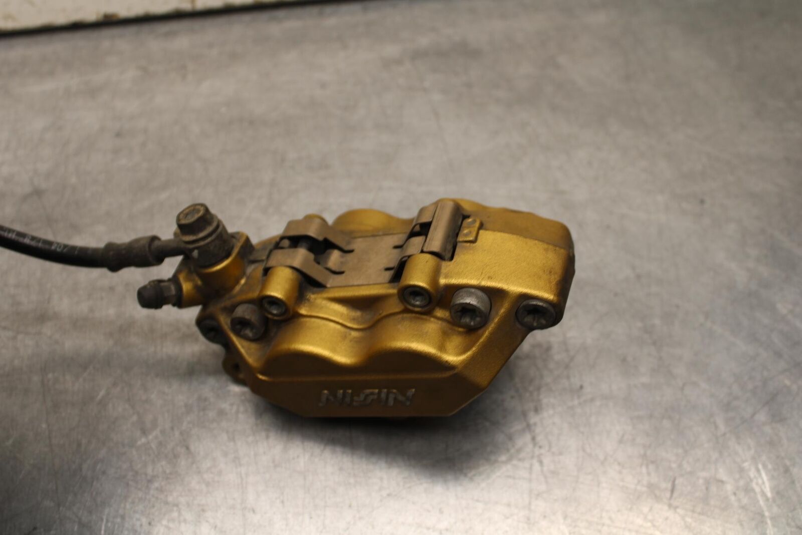 03-04 HONDA CBR600RR RIGHT LEFT FRONT BRAKE CALIPER SET PAIR CALIPERS BB628