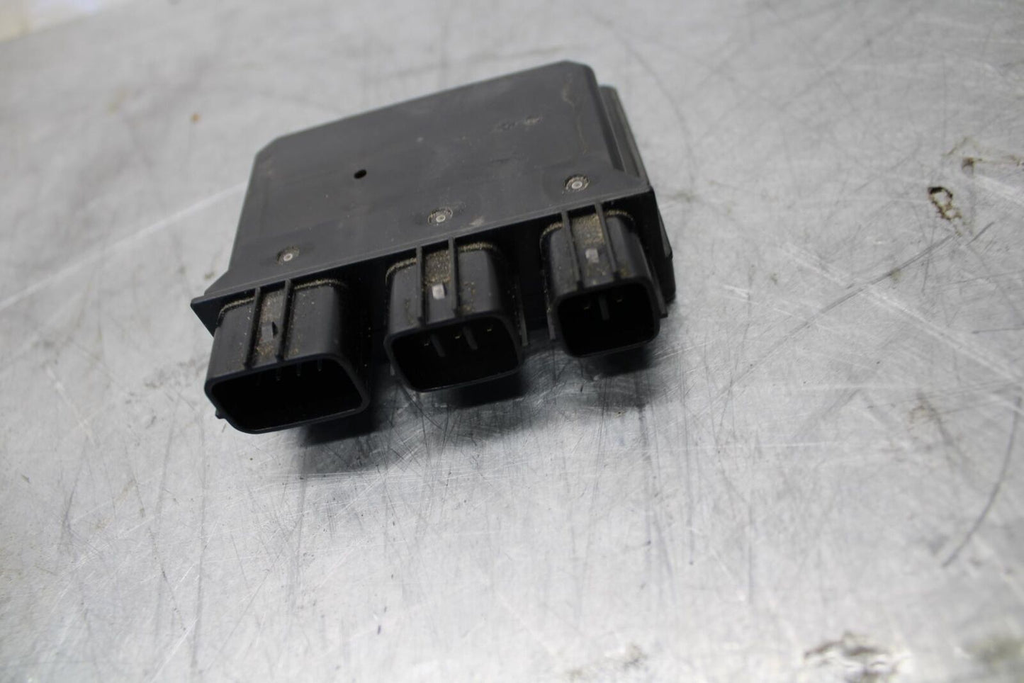 07-08 KAWASAKI CONCOURS 1400 ABS RELAY ASSEMBLY FUSE BOX BB449