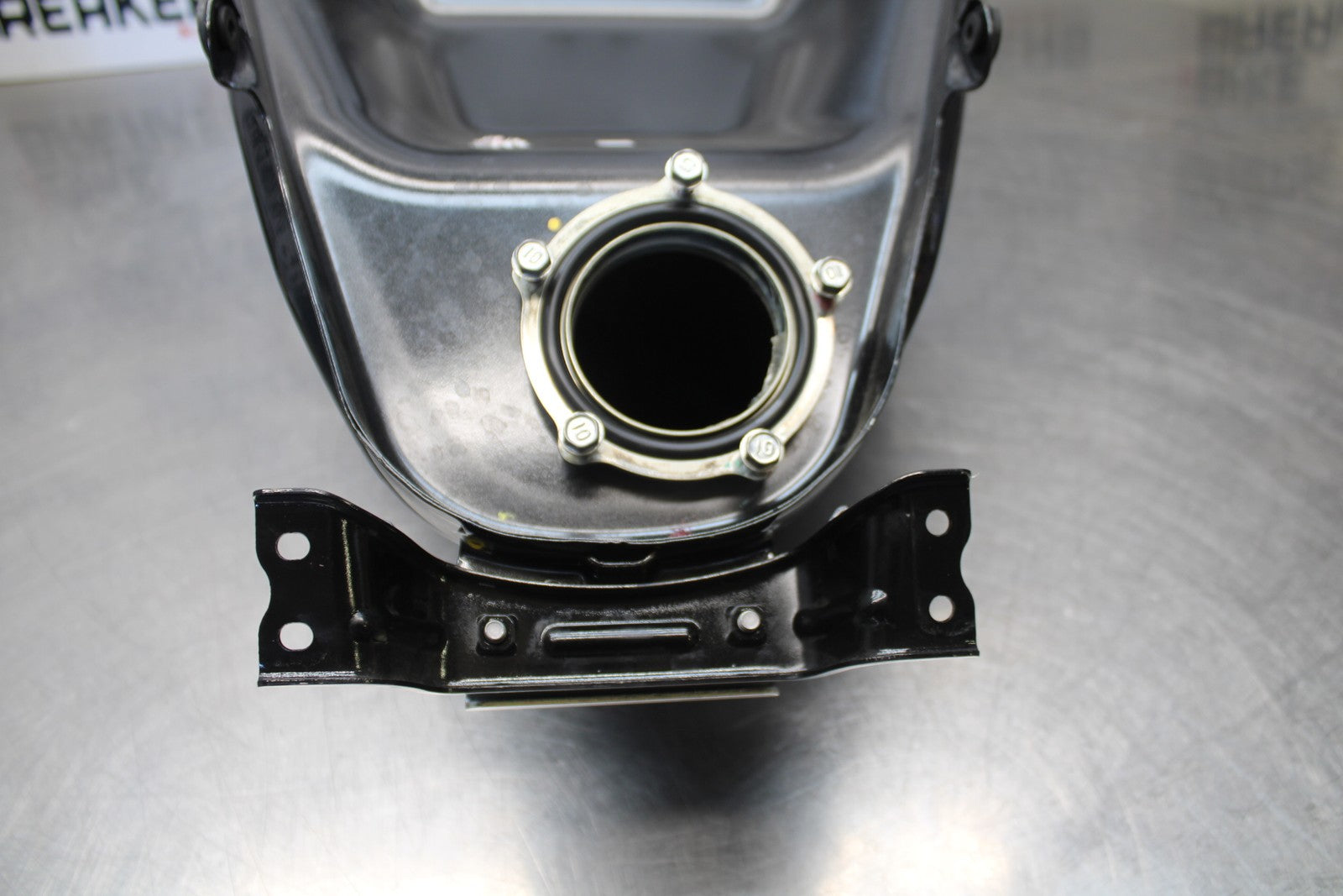 18-23 KAWASAKI NINJA 400 EX400 ABS GAS TANK FUEL CELL PETROL RESERVOIR BB192