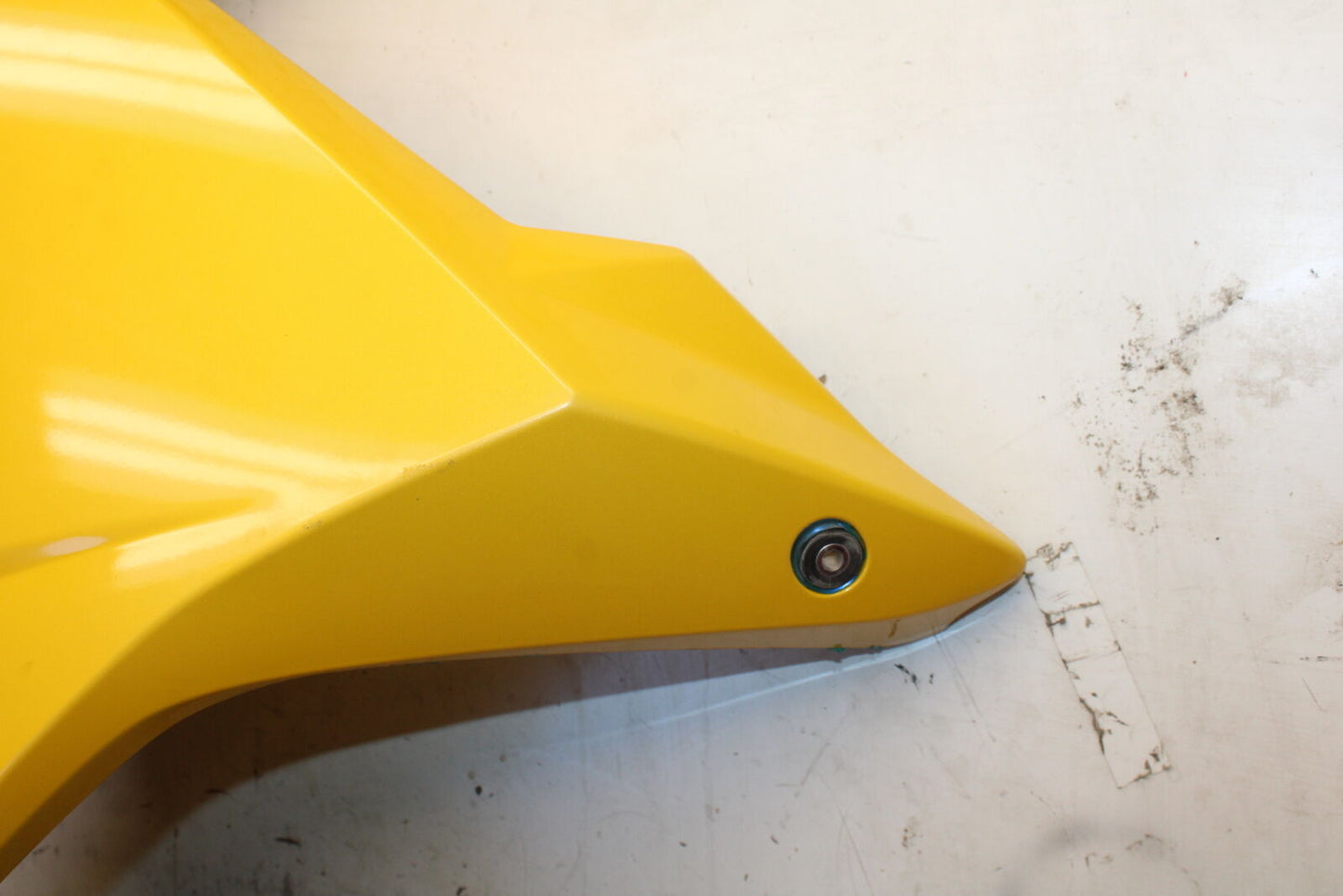 09-15 YAMAHA FZ6R LEFT LOWER MID UPPER SIDE FAIRING COWL  BB686