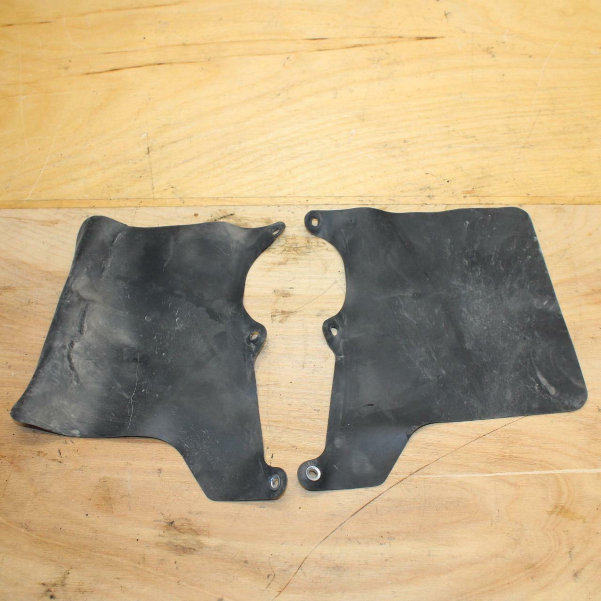 01-06 HONDA CBR600F4I INNER FAIRING COWL DUST COVER RUBBERS BB314