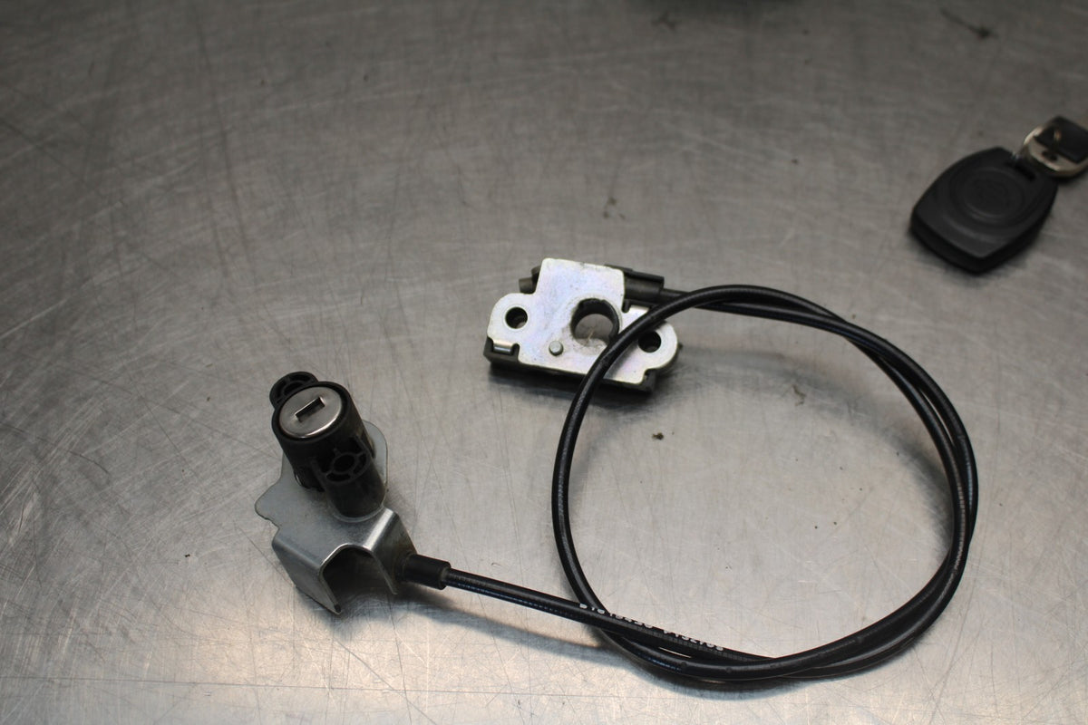 22 HARLEY-DAVIDSON PAN AMERICA 1250 IGNITION FOB KEY GAS CAP LOCK SET BB910