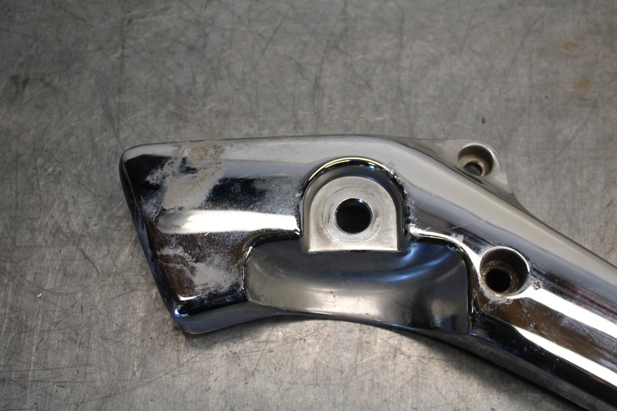 02-04 HONDA VTX1800S LEFT REAR FENDER SUPPORT SUBFRAME BB712